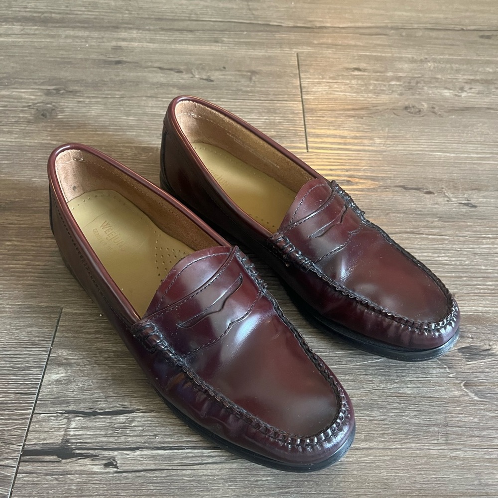 G.H. Bass & Co. Weejuns Burgundy Leather Loafers